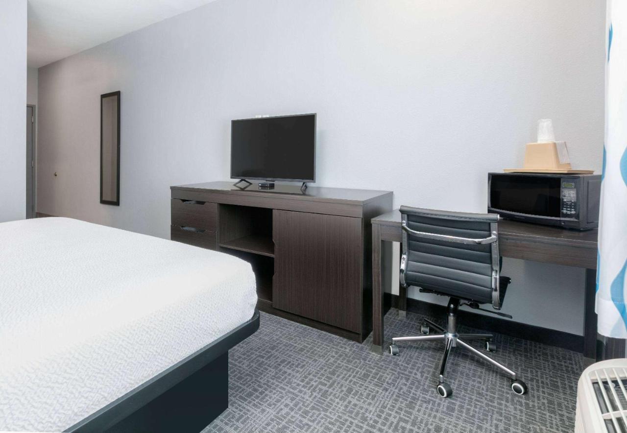 Days Inn By Wyndham Zachary La Extérieur photo