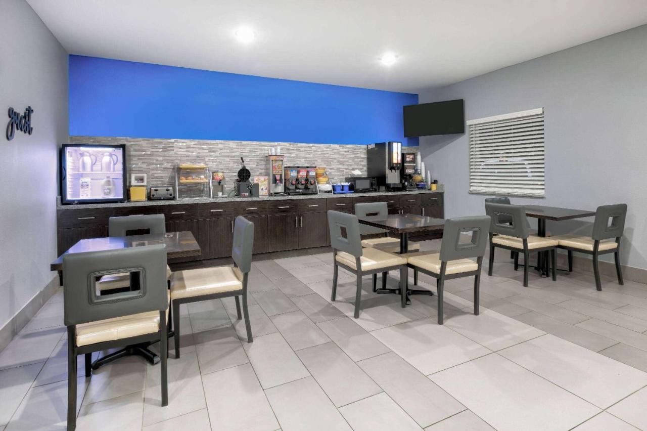 Days Inn By Wyndham Zachary La Extérieur photo